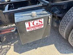 Underbody with Hydraulic Tank