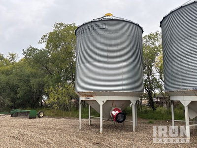 Westeel +/- 1900 bu 5 Ring Hopper Wet Grain Bin