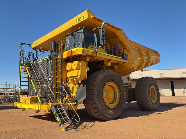 2020 Komatsu 830E-5 Haul Truck