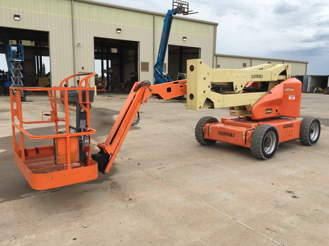 2012 JLG E450AJ Electric Articulating Boom Lift