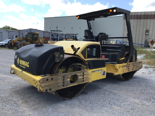 2013 Bomag BW278AD Vibratory Double Drum Roller