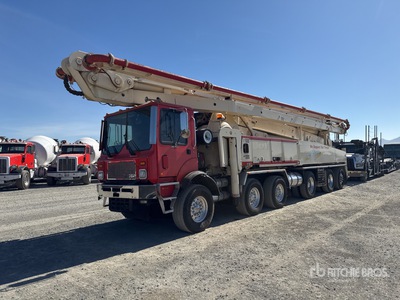 2008 Schwing S61SX on 2008 Mack T-63130 12x4 を見 Concrete Pump Truck