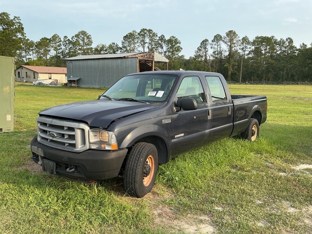 2004 Ford F-350 XL Super Duty Pickup