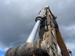 Hydraulics with Bucket Cylinder