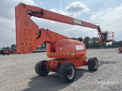 2015 JLG 800 AJ 4WD Diesel ブームリフト
