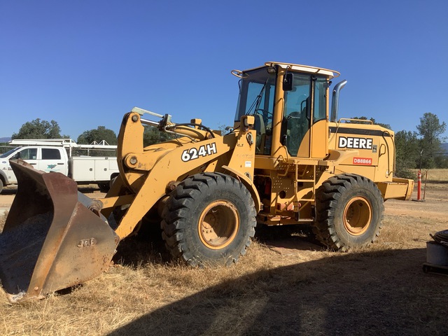 1998 John Deere 624H Wheel Loader