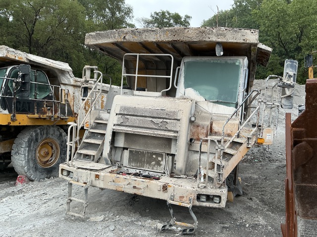 2005 Cat 775F Haul Truck