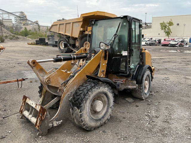 2016 Cat 906M Wheel Loader