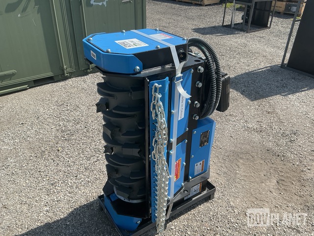 Raytree REDM32 32" Excavator Mulcher Attachment - Unused
