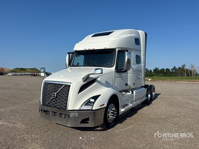 2019 Volvo VNL 6x4 T/A Sleeper Truck Tractor