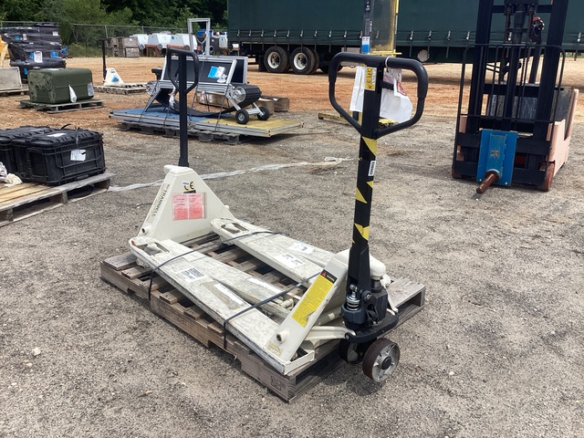 (2) Wesco Pallet Jacks (2) Wesco Pallet Jacks
