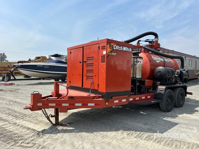 2015 Ditch Witch FX50 800 gal T/A Hydro Vacuum Excavation Unit