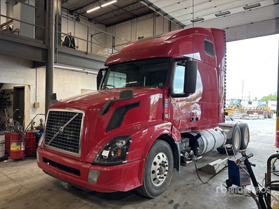 2018 Volvo VNL 6x4 Tracteur Routier Couchette