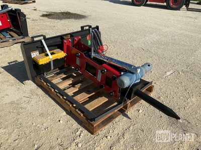 Raytree RMH680 Skid Steer Hydraulic Hammer - Unused