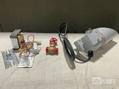 (2) Electric Floodlights, (2) Globe Valves & Assorted Items