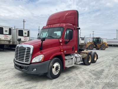 2017 Freightliner Cascadia 125 6x4 T/A Day Cab Truck Tractor