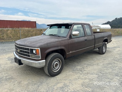1989 Chevrolet Cheyenne 4x2 Extended Cab Pickup