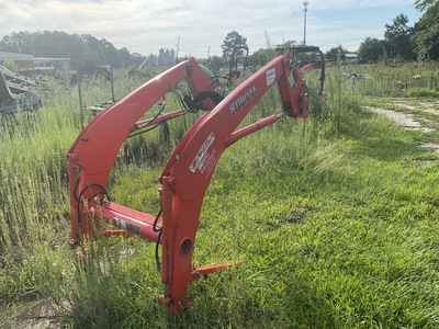 Kubota LA765 Accesorio de cargadora frontal (Inoperable)