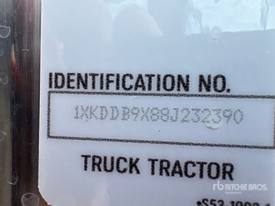 2008 Kenworth T800 Day Cab Truck Tractor