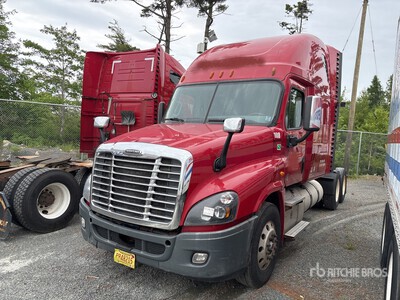2017 Freightliner Cascadia 125 6x4 T/A Sleeper Truck Tractor (Inoperable)