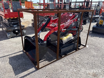2026 AGT YSRT14 Mini Compact Track Loader (Unused)