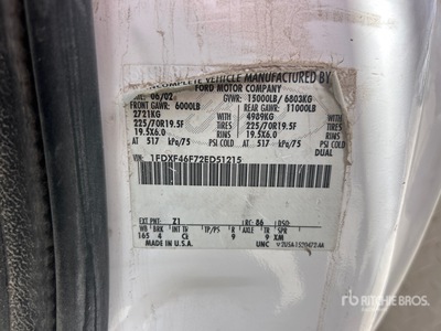 2002 Ford F-450 Camion utilitaire