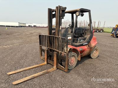 2002 Linde H40D-04 Pneumatic Tire Montacargas