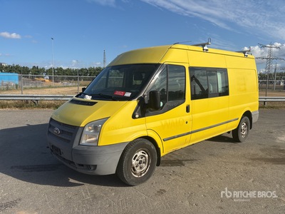 2014 Ford Transit 350L Cargo Van