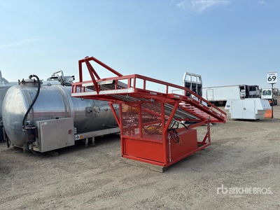 Custom Side x Side Truck Rack with2 gas tanks