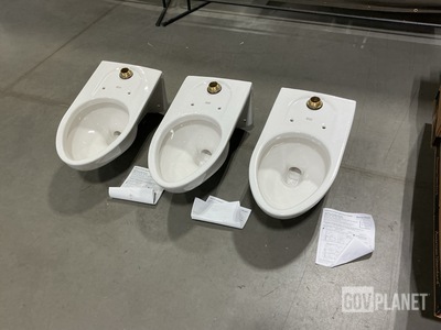 (11) American Standard AFWALL Wall Hung Toilets
