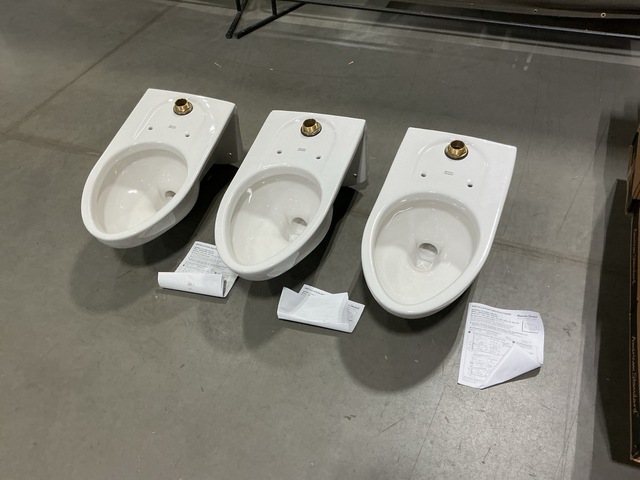 (11) American Standard AFWALL Wall Hung Toilets