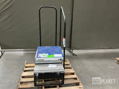 Techno-Aide Platform Step-Stool w/Reina Imaging Protect-A-Grid