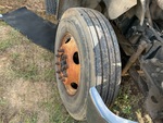 Underbody with Right Steer Tire