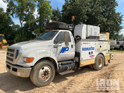2015 Ford F-750 XL 4x2 Service Truck