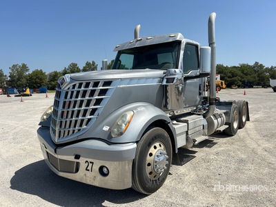 2020 International Lonestar 6x4 Ciągnik siodłowy T/A z kabiną dzienną