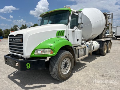 2016 Mack GU813 6x4 Mixer Truck