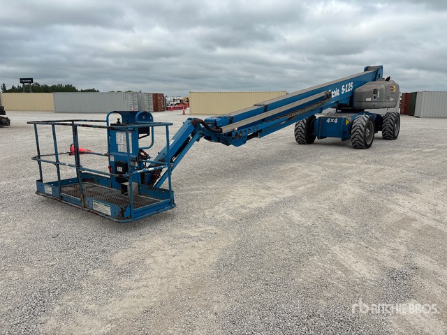 2014 Genie S-125 4WD Diesel Telescopic Boom Lift