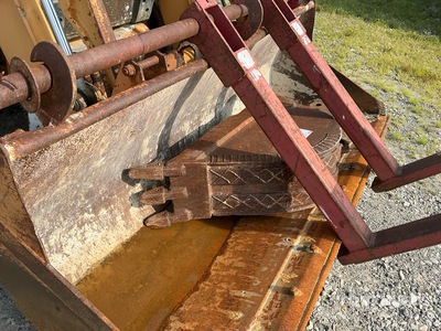 12 in Backhoe Loader Bucket - Fits Case 580