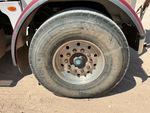 Underbody with Right Steer Tire