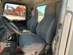 Cab with Seats/armrests