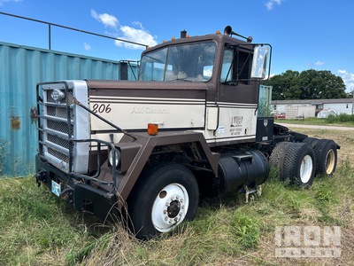 1983 AM General M915A1 6x4 Tracteur routier