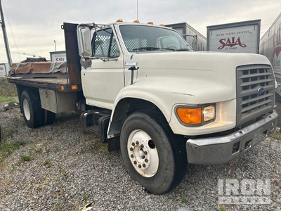 1996 Ford F-800 F Series 4x2 Flatbed Truck
