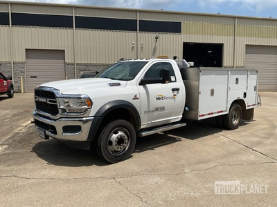 2019 Ram 5500 Heavy Duty 4x4 Service Truck