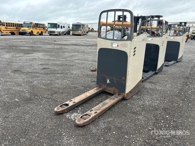 Crown RT4020-45 4500 lb Electric Gato de bandeja