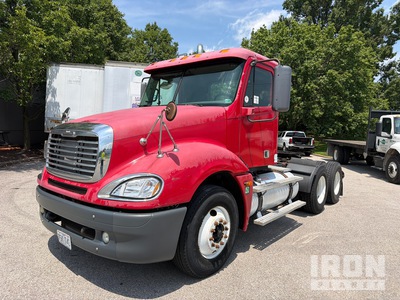 2005 Freightliner Columbia 6x4 T/A Day Cab Truck Tractor