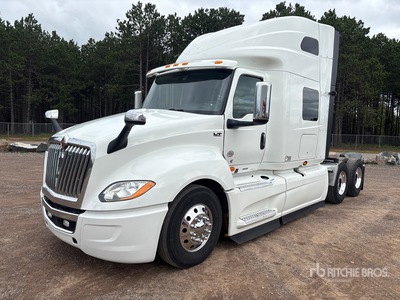 2022 International LT625 6x4 T/A Sleeper Truck Tractor