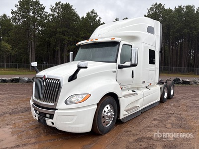 2023 International LT625 6x4 Cabeza Tractora Cabina Dormitorio