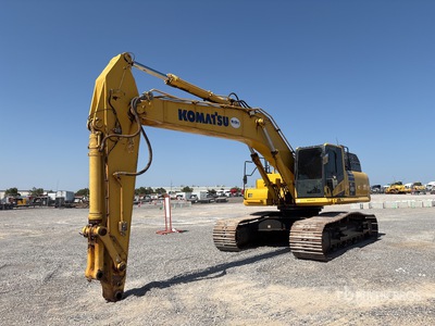 2019 Komatsu PC490LC-11 Tracked Excavator