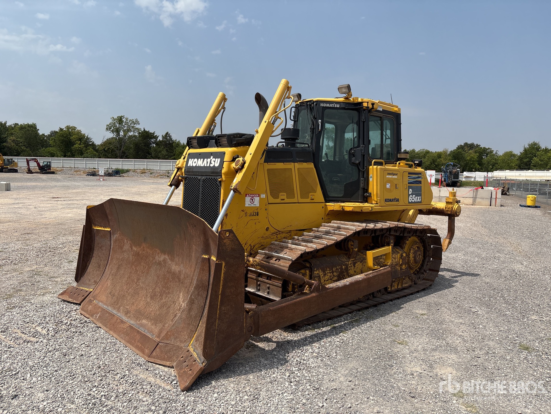 2019 Komatsu D65EXi-18 Crawler Dozer
