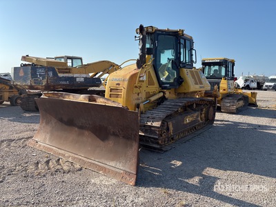 2018 Komatsu D61EX-24 ブルドーザー